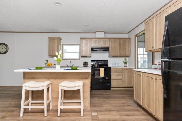 161 Minnow Dr., Pawleys Island, SC 29585