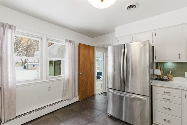 508 Velvet Avenue, Portage, MI 49002