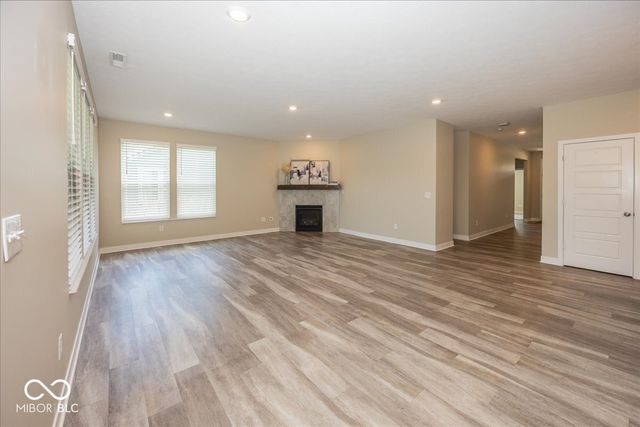 5178 Glendon Court, Mccordsville, IN 46055