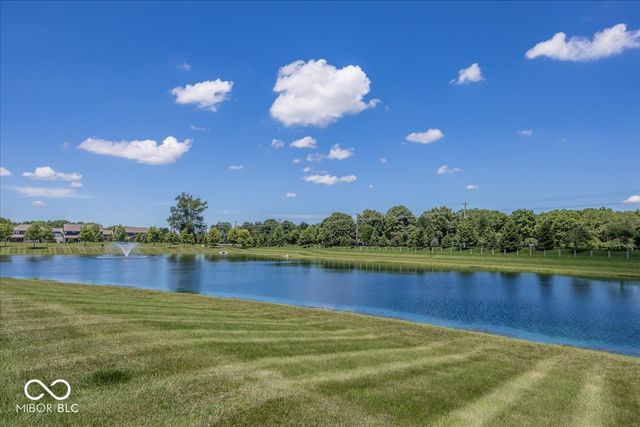 5178 Glendon Court, Mccordsville, IN 46055