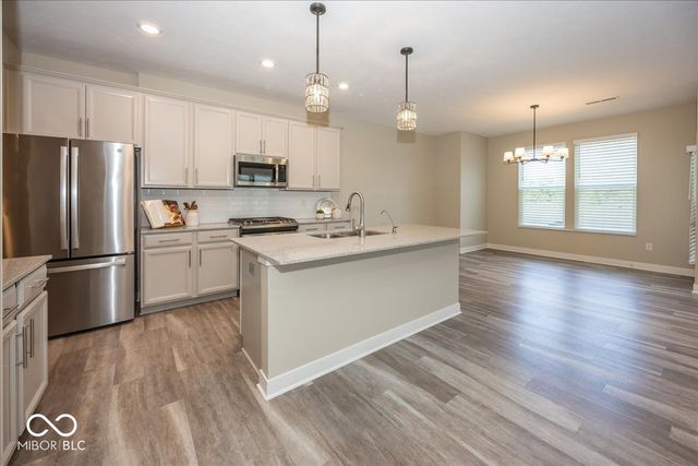 5178 Glendon Court, Mccordsville, IN 46055