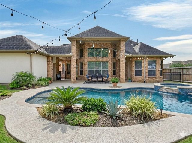 12010 Hodges Grove Lane, Tomball, TX 77377