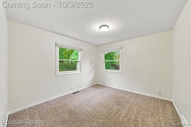 5355 Bullard Road, Fenton, MI 48430