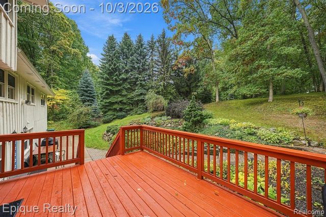 5355 Bullard Road, Fenton, MI 48430