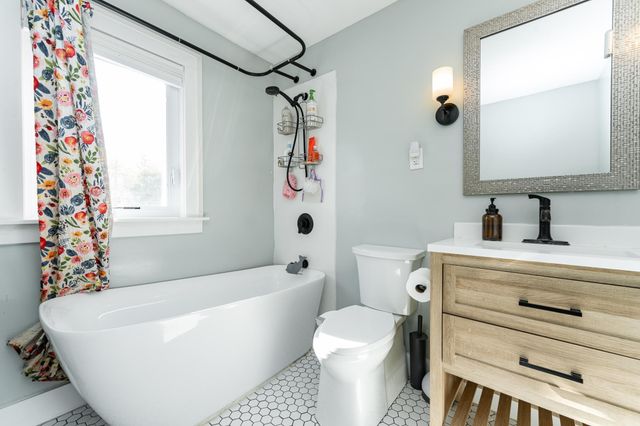 1142 2nd Street NW, Rochester, MN 55901