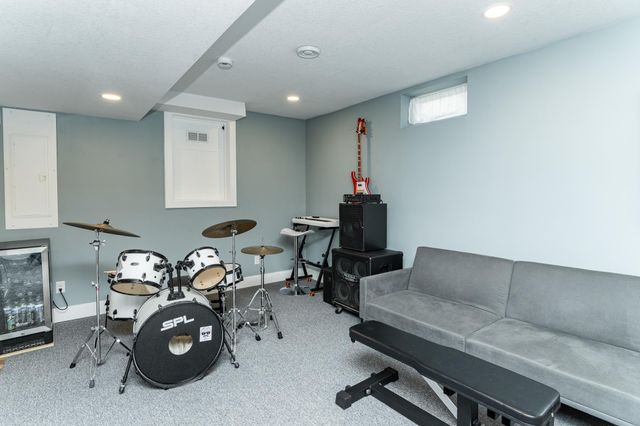 1142 2nd Street NW, Rochester, MN 55901