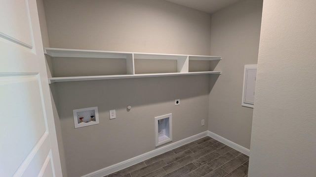 1237 BELTWAY Lane, Granbury, TX 76048