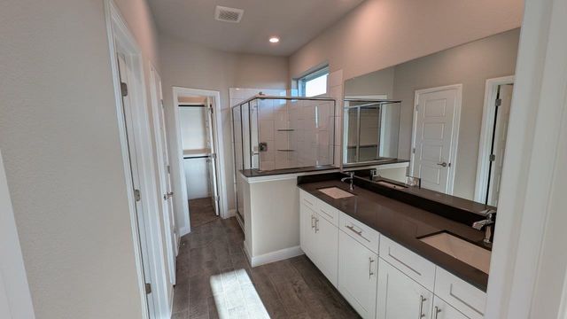 1237 BELTWAY Lane, Granbury, TX 76048