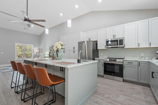 2 Tolosa Way, Hot Springs Village, AR 71909