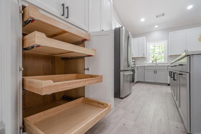 2 Tolosa Way, Hot Springs Village, AR 71909