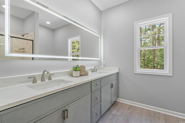 2 Tolosa Way, Hot Springs Village, AR 71909