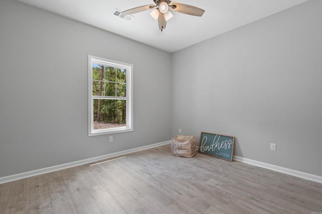 2 Tolosa Way, Hot Springs Village, AR 71909