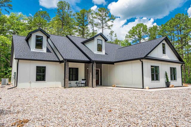 2 Tolosa Way, Hot Springs Village, AR 71909