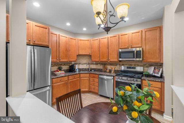 113 DRESNER CIRCLE, Boothwyn, PA 19061