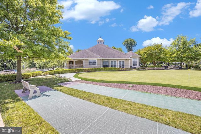 113 DRESNER CIRCLE, Boothwyn, PA 19061