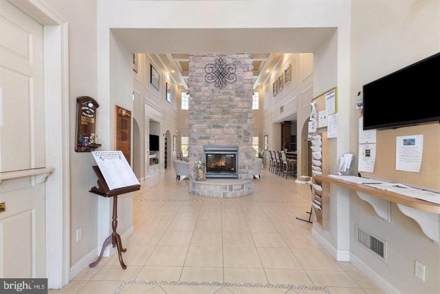 113 DRESNER CIRCLE, Boothwyn, PA 19061