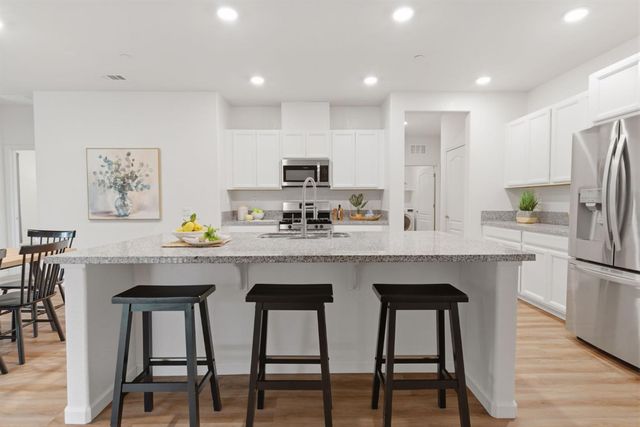 2687 Taft Ave, Manteca, CA 95337