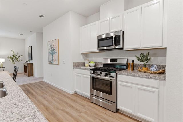 2687 Taft Ave, Manteca, CA 95337