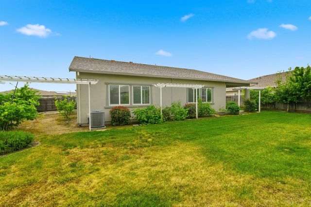 2687 Taft Ave, Manteca, CA 95337