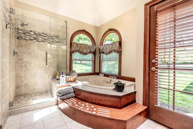 531 Quail Court, Lebanon, OH 45036