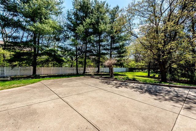 531 Quail Court, Lebanon, OH 45036