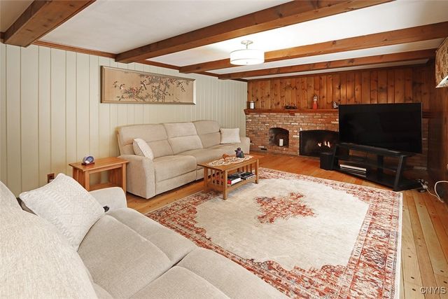 104 Holly Circle, Dewitt, NY 13066