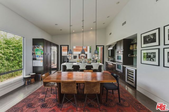 12706 Stanwood Drive, Los Angeles, CA 90066