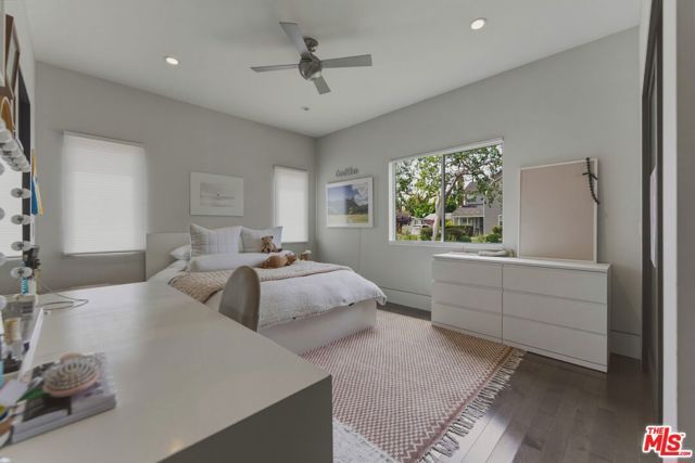 12706 Stanwood Drive, Los Angeles, CA 90066