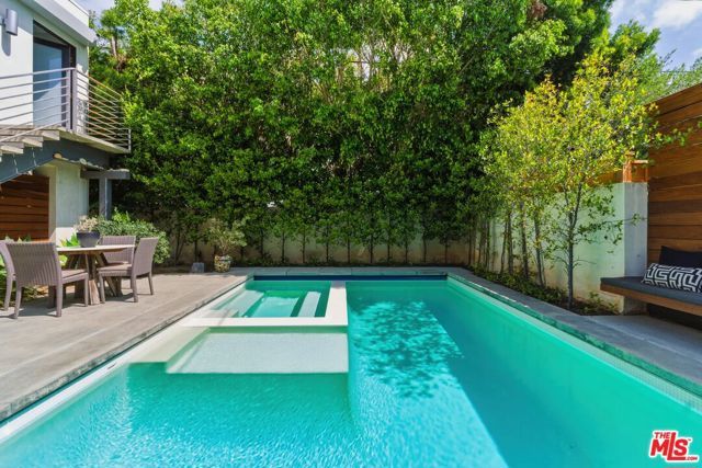 12706 Stanwood Drive, Los Angeles, CA 90066