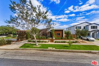12706 Stanwood Drive, Los Angeles, CA 90066