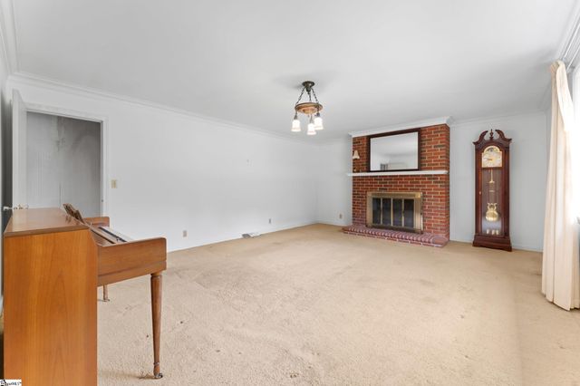 210 N Rockview Drive, Greenville, SC 29609
