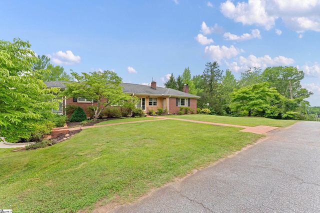 210 N Rockview Drive, Greenville, SC 29609