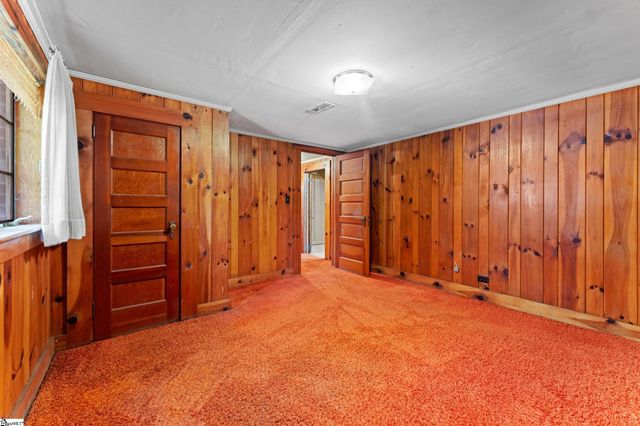 210 N Rockview Drive, Greenville, SC 29609