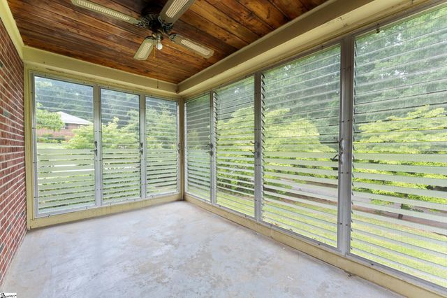 210 N Rockview Drive, Greenville, SC 29609