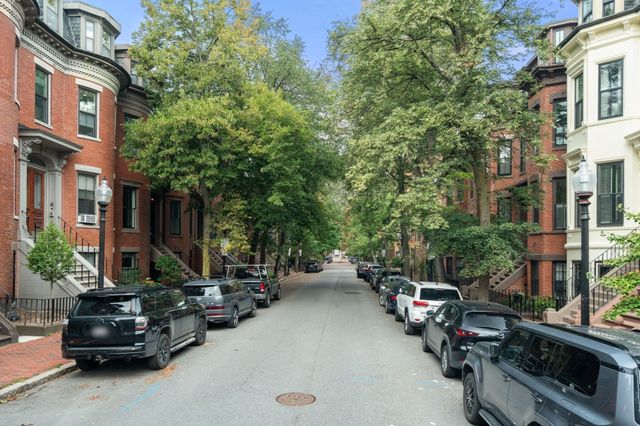 209 W Canton St 3, Boston, MA 02116