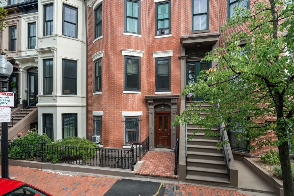 209 W Canton St 3, Boston, MA 02116