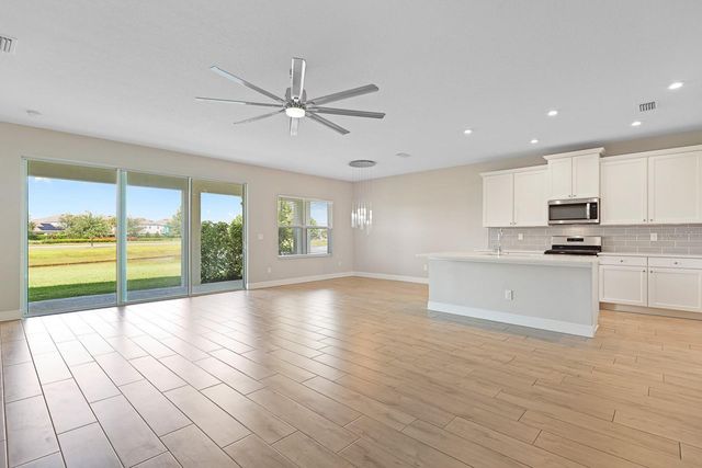 5420 SILVER SUN DRIVE, Apollo Beach, FL 33572
