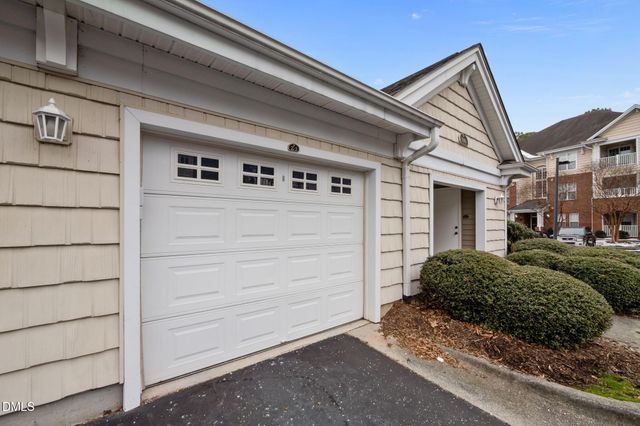 1014 Arborgate Circle, Chapel Hill, NC 27514