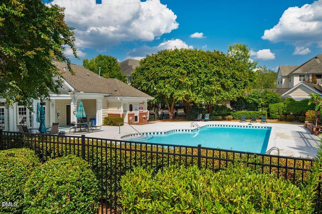 1014 Arborgate Circle, Chapel Hill, NC 27514