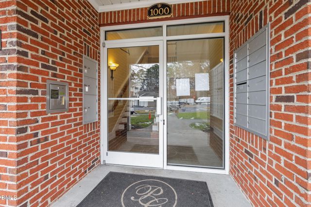 1014 Arborgate Circle, Chapel Hill, NC 27514