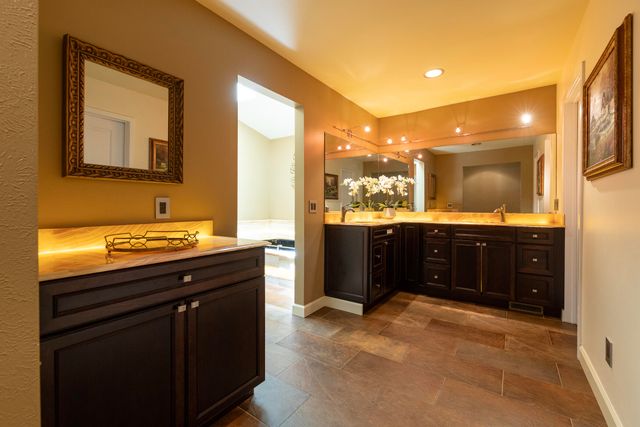 7129 Lakeridge Place, Texas Twp, MI 49009