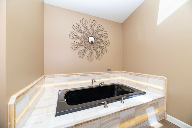 7129 Lakeridge Place, Texas Twp, MI 49009