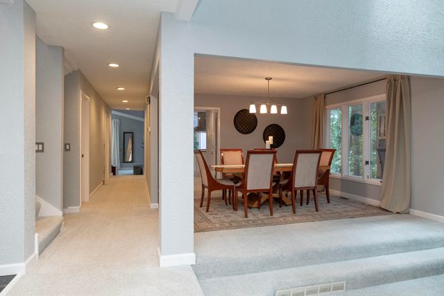 7129 Lakeridge Place, Texas Twp, MI 49009
