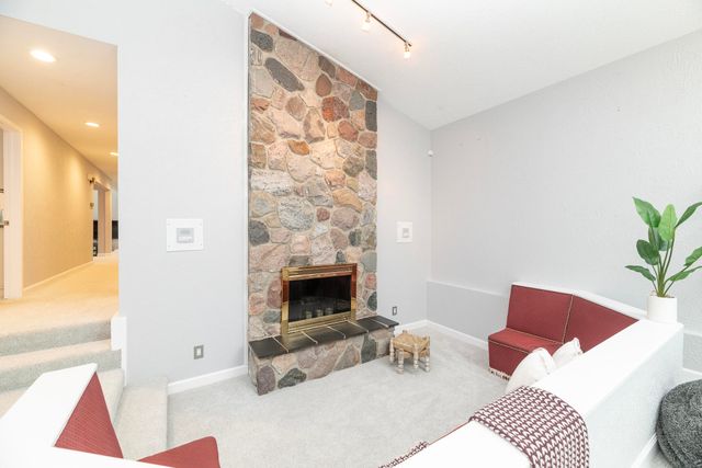 7129 Lakeridge Place, Texas Twp, MI 49009