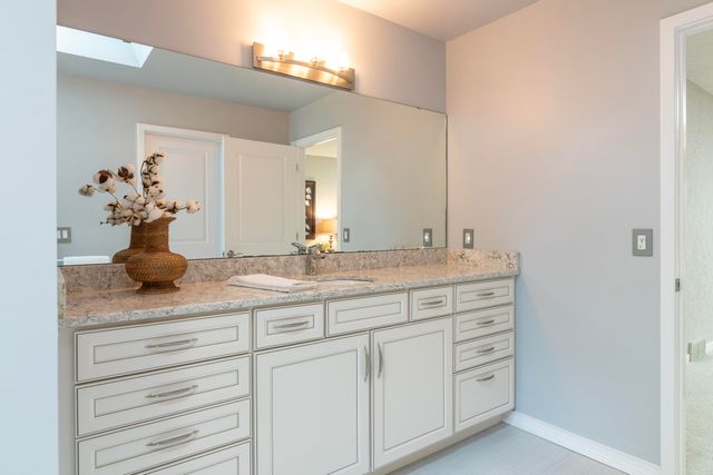 7129 Lakeridge Place, Texas Twp, MI 49009