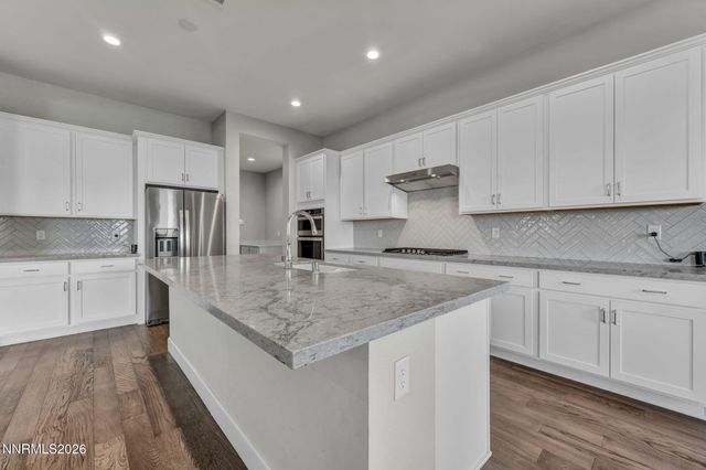 9267 Blue Basin Trail, Reno, NV 89521