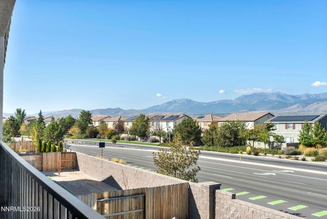 9267 Blue Basin Trail, Reno, NV 89521