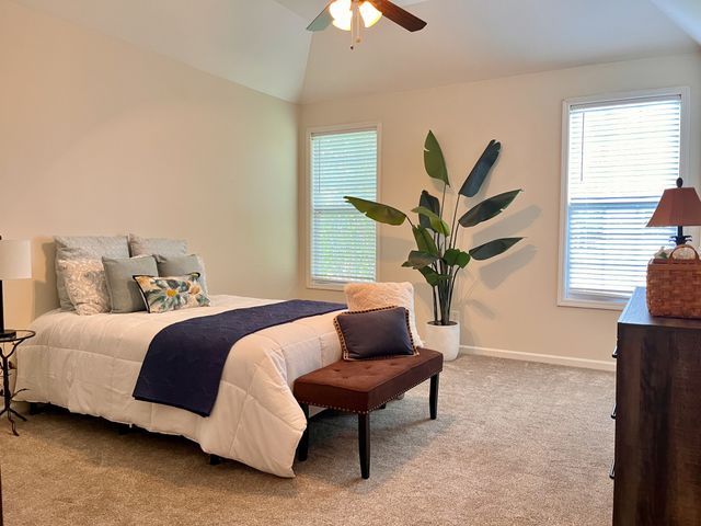 1077 Nealcrest Cir, Spring Hill, TN 37174