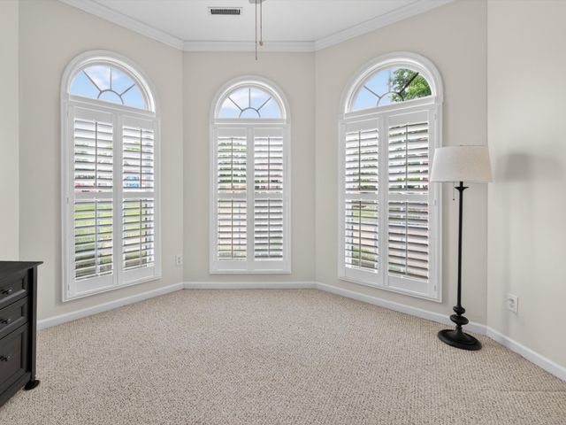 1077 Nealcrest Cir, Spring Hill, TN 37174