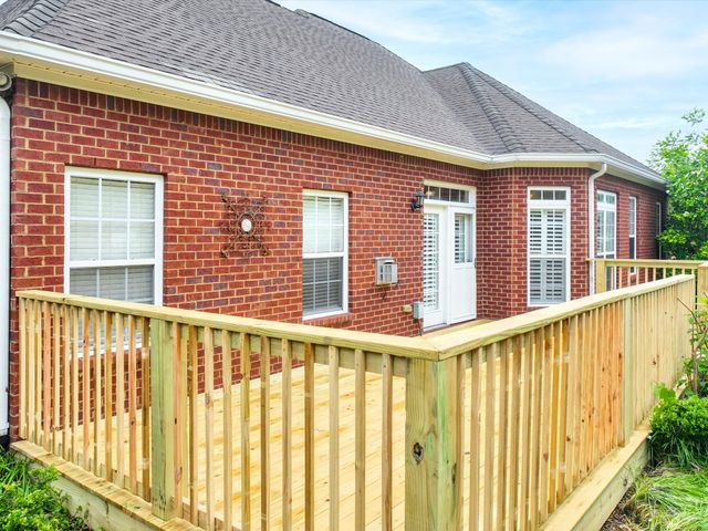1077 Nealcrest Cir, Spring Hill, TN 37174